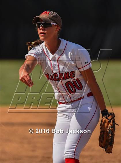 Thumbnail 3 in Yough vs General McLane (PIAA Class AAA 1st Round) photogallery.