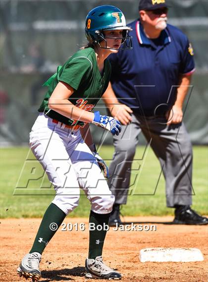 Thumbnail 1 in Yough vs General McLane (PIAA Class AAA 1st Round) photogallery.