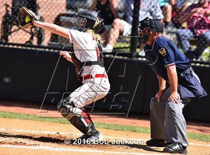 Thumbnail 2 in Yough vs General McLane (PIAA Class AAA 1st Round) photogallery.