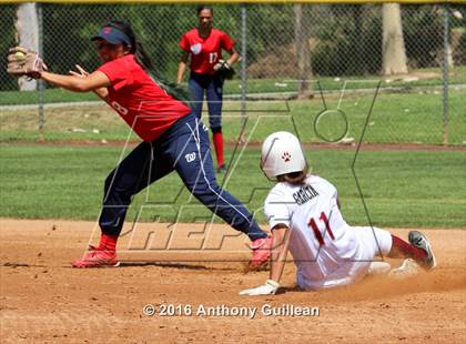 Thumbnail 3 in George Washington Prep vs. Van Nuys (CIF LA City Section D3 Final) photogallery.