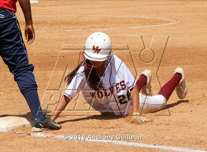 Thumbnail 3 in George Washington Prep vs. Van Nuys (CIF LA City Section D3 Final) photogallery.