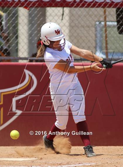 Thumbnail 3 in George Washington Prep vs. Van Nuys (CIF LA City Section D3 Final) photogallery.