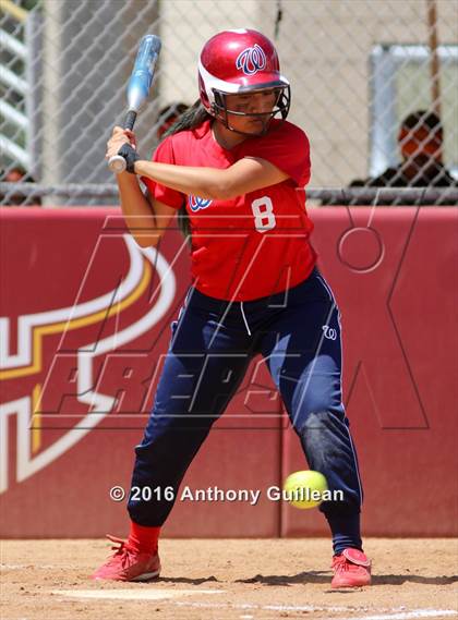 Thumbnail 2 in George Washington Prep vs. Van Nuys (CIF LA City Section D3 Final) photogallery.