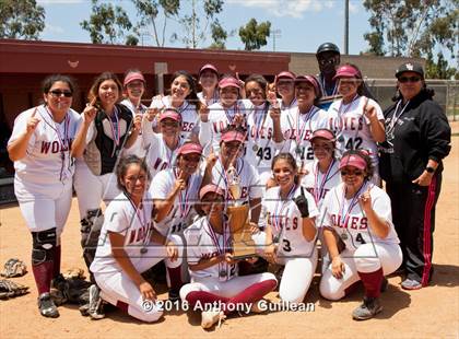 Thumbnail 2 in George Washington Prep vs. Van Nuys (CIF LA City Section D3 Final) photogallery.