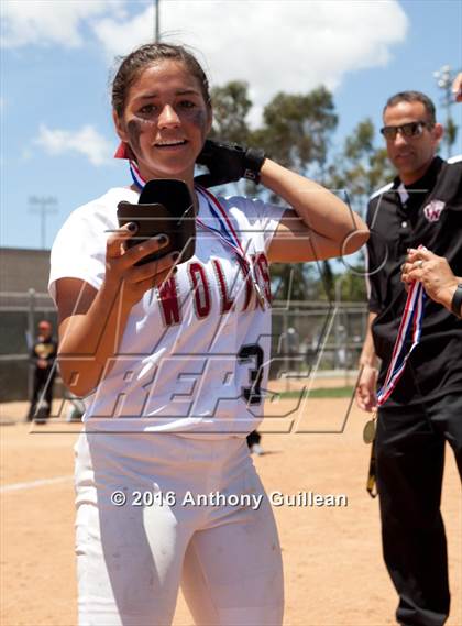 Thumbnail 2 in George Washington Prep vs. Van Nuys (CIF LA City Section D3 Final) photogallery.