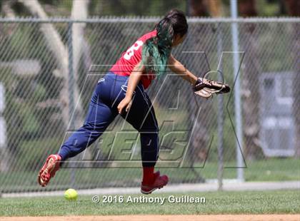 Thumbnail 2 in George Washington Prep vs. Van Nuys (CIF LA City Section D3 Final) photogallery.