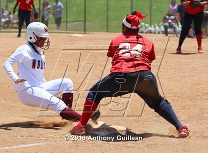 Thumbnail 3 in George Washington Prep vs. Van Nuys (CIF LA City Section D3 Final) photogallery.