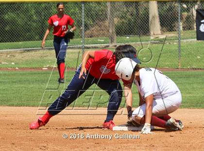 Thumbnail 2 in George Washington Prep vs. Van Nuys (CIF LA City Section D3 Final) photogallery.