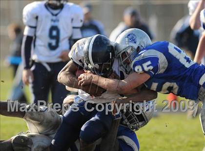 Thumbnail 1 in Salem vs Nashua (NHIAA North D1 Final) photogallery.
