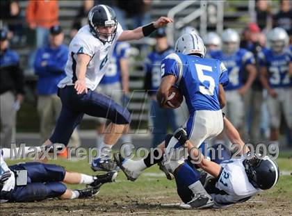 Thumbnail 2 in Salem vs Nashua (NHIAA North D1 Final) photogallery.