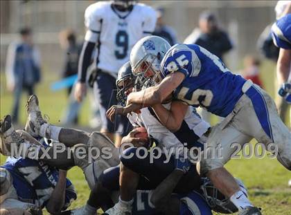 Thumbnail 2 in Salem vs Nashua (NHIAA North D1 Final) photogallery.