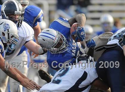 Thumbnail 1 in Salem vs Nashua (NHIAA North D1 Final) photogallery.