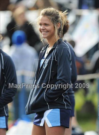 Thumbnail 2 in Salem vs Nashua (NHIAA North D1 Final) photogallery.
