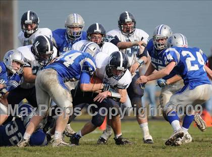 Thumbnail 2 in Salem vs Nashua (NHIAA North D1 Final) photogallery.