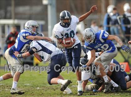 Thumbnail 3 in Salem vs Nashua (NHIAA North D1 Final) photogallery.