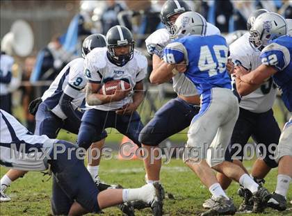 Thumbnail 1 in Salem vs Nashua (NHIAA North D1 Final) photogallery.
