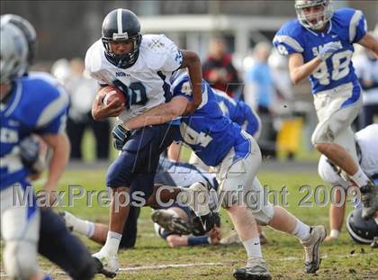 Thumbnail 2 in Salem vs Nashua (NHIAA North D1 Final) photogallery.