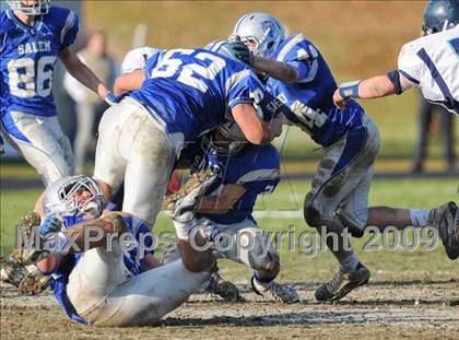 Thumbnail 3 in Salem vs Nashua (NHIAA North D1 Final) photogallery.