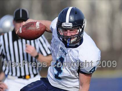 Thumbnail 1 in Salem vs Nashua (NHIAA North D1 Final) photogallery.