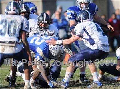 Thumbnail 3 in Salem vs Nashua (NHIAA North D1 Final) photogallery.