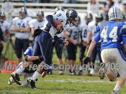 Thumbnail 3 in Salem vs Nashua (NHIAA North D1 Final) photogallery.