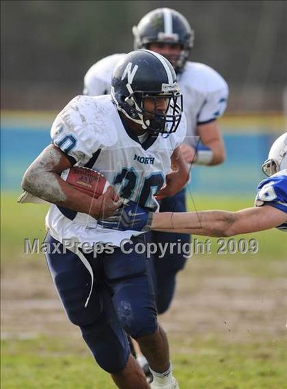 Thumbnail 3 in Salem vs Nashua (NHIAA North D1 Final) photogallery.