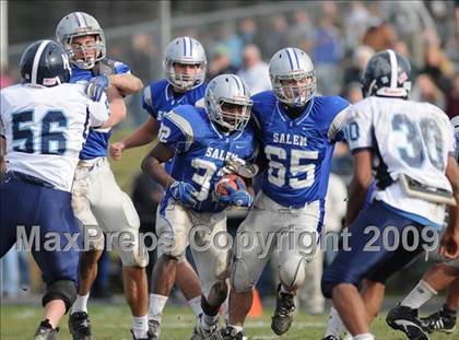 Thumbnail 3 in Salem vs Nashua (NHIAA North D1 Final) photogallery.