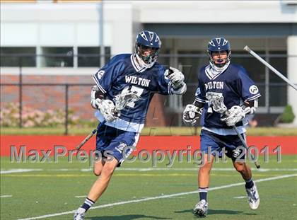 Thumbnail 2 in Darien vs. Wilton (CIAC Class M Semifinal) photogallery.