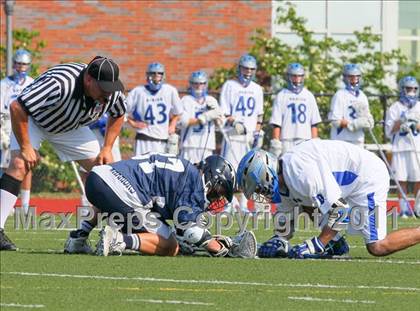 Thumbnail 3 in Darien vs. Wilton (CIAC Class M Semifinal) photogallery.