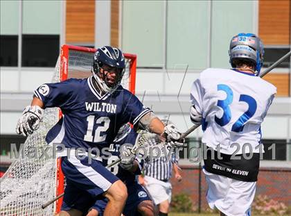 Thumbnail 2 in Darien vs. Wilton (CIAC Class M Semifinal) photogallery.