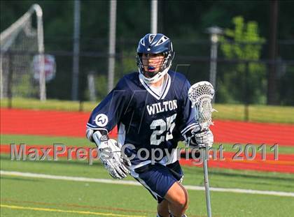 Thumbnail 2 in Darien vs. Wilton (CIAC Class M Semifinal) photogallery.