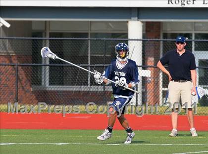 Thumbnail 2 in Darien vs. Wilton (CIAC Class M Semifinal) photogallery.