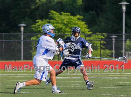 Thumbnail 1 in Darien vs. Wilton (CIAC Class M Semifinal) photogallery.