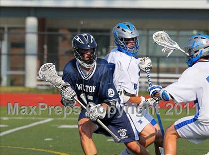 Thumbnail 3 in Darien vs. Wilton (CIAC Class M Semifinal) photogallery.