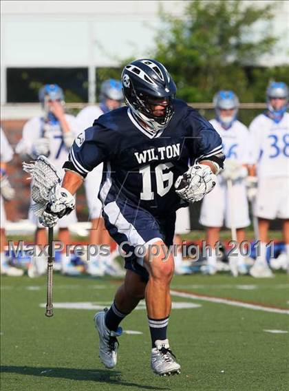 Thumbnail 1 in Darien vs. Wilton (CIAC Class M Semifinal) photogallery.