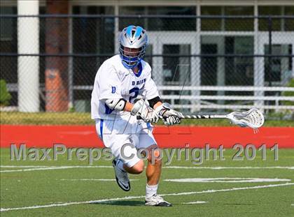Thumbnail 3 in Darien vs. Wilton (CIAC Class M Semifinal) photogallery.