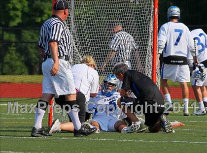 Thumbnail 1 in Darien vs. Wilton (CIAC Class M Semifinal) photogallery.