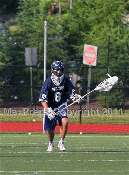 Thumbnail 1 in Darien vs. Wilton (CIAC Class M Semifinal) photogallery.