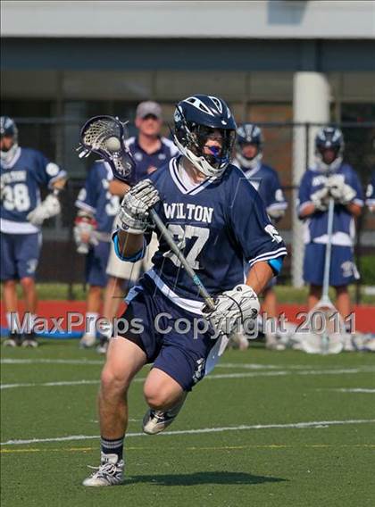 Thumbnail 1 in Darien vs. Wilton (CIAC Class M Semifinal) photogallery.