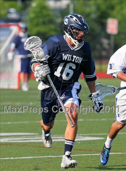 Thumbnail 3 in Darien vs. Wilton (CIAC Class M Semifinal) photogallery.