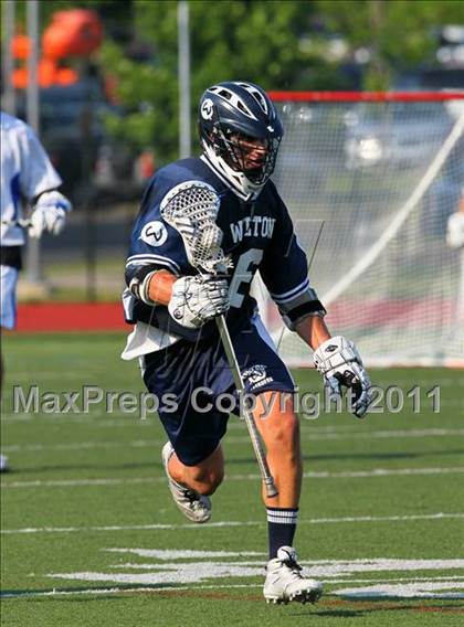 Thumbnail 2 in Darien vs. Wilton (CIAC Class M Semifinal) photogallery.