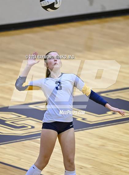 Thumbnail 3 in Muncie Central @ Delta photogallery.