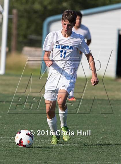 Thumbnail 2 in JV: Reagan @ Lake Norman photogallery.