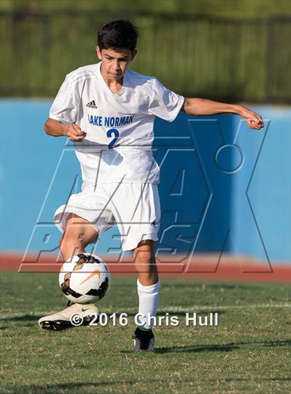 Thumbnail 2 in JV: Reagan @ Lake Norman photogallery.