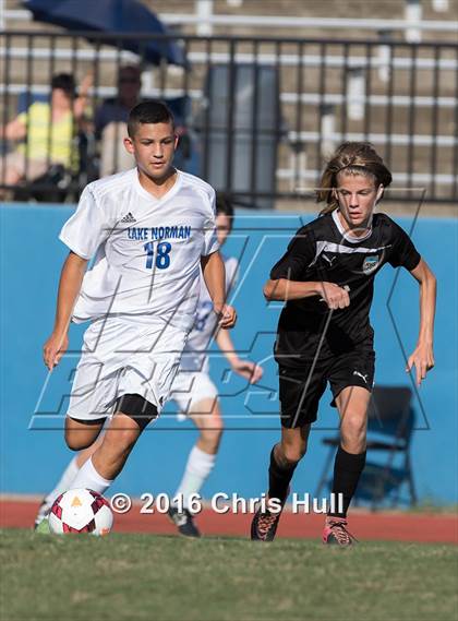 Thumbnail 1 in JV: Reagan @ Lake Norman photogallery.
