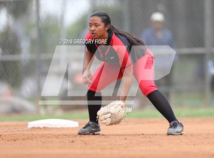Thumbnail 3 in View Park vs. Roosevelt  (CIF LACS Final) photogallery.