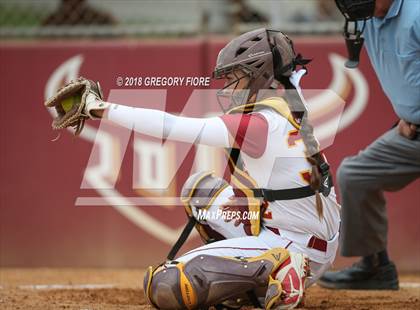Thumbnail 3 in View Park vs. Roosevelt  (CIF LACS Final) photogallery.