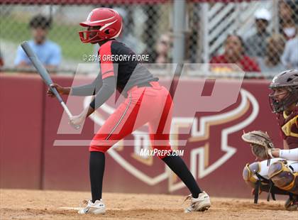 Thumbnail 2 in View Park vs. Roosevelt  (CIF LACS Final) photogallery.