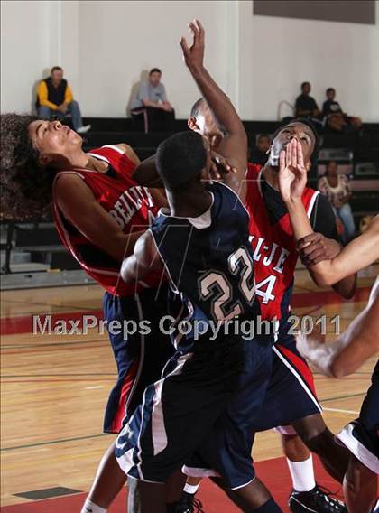 Thumbnail 2 in Sierra Canyon @ Bellarmine-Jefferson photogallery.