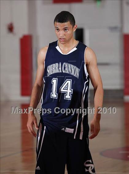 Thumbnail 3 in Sierra Canyon @ Bellarmine-Jefferson photogallery.